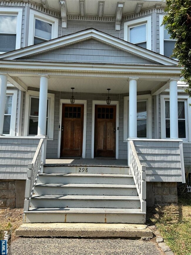 Photo - 298 Stewart Ave Unit 1L