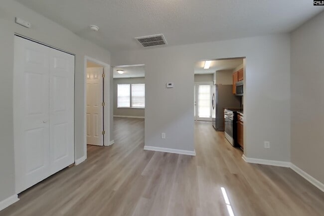 152 Cottage Lake Way