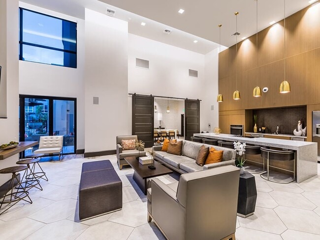 808 West Apartments