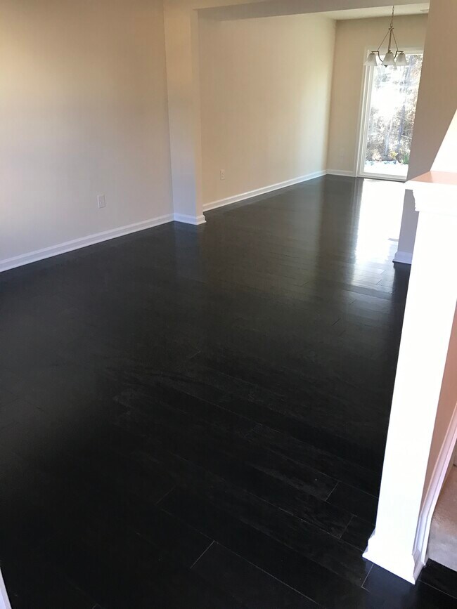 Photo - 6206 Regal Crest Dr