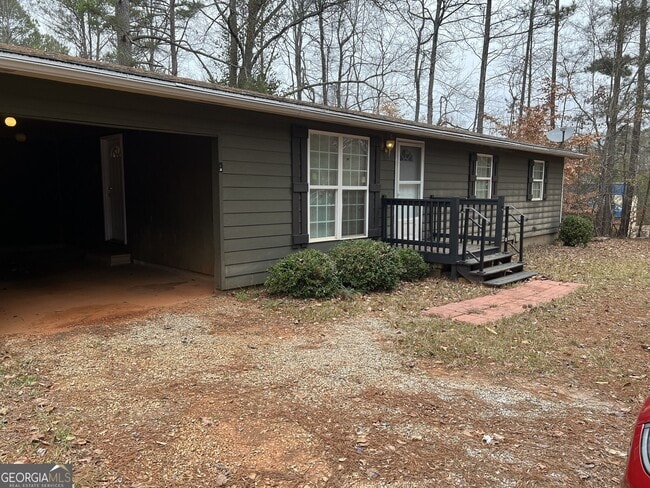 Photo - 1993 Smokey Rd