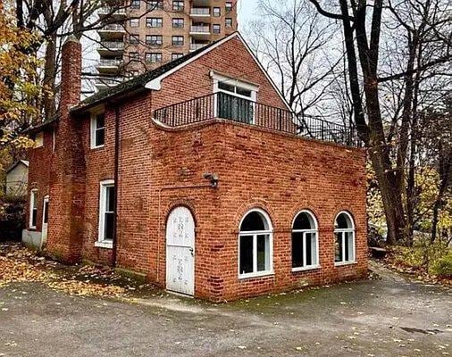 Photo - 2 bedroom in BRONX NY 10463 Unit House