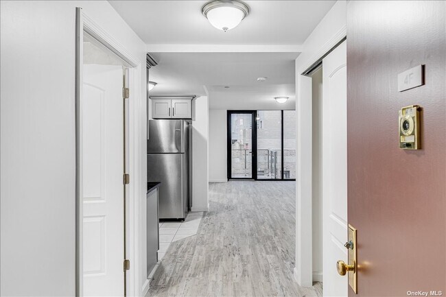 Photo - 32-54-54 104th St Unit 4F