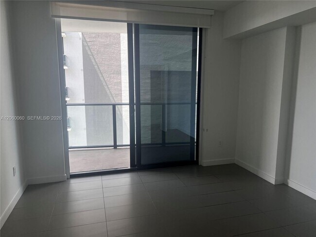 Photo - 1600 NE 1st Ave Unidad 1219