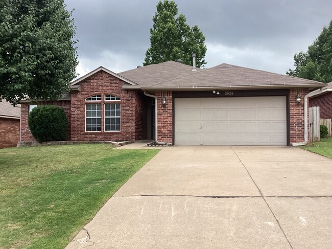 Photo - 8824 NW 85th St House