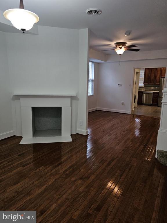 Photo - 2017 4th St NW