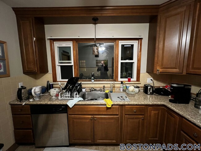 Photo - 78-80 Frederick Ave. Unit 2