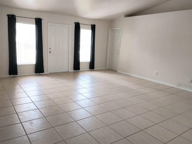 Photo - 1695 Gauguin Rd