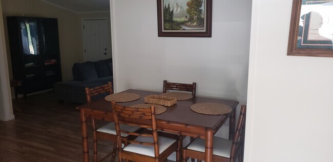 Photo - 260 S Derrick Flat Rd