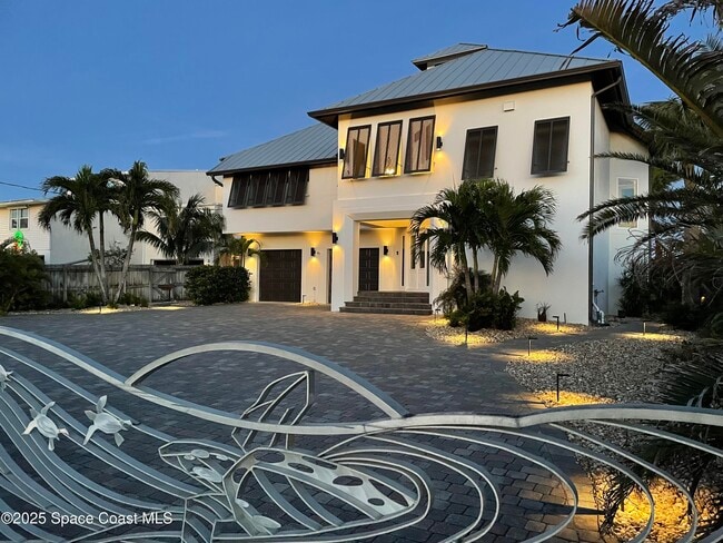 Building Photo - 3585 S Atlantic Ave