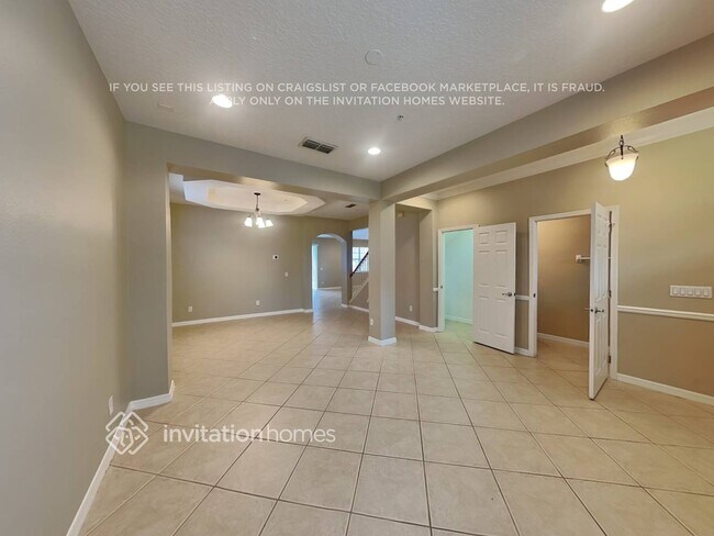 Photo - 9730 Moss Rose Way