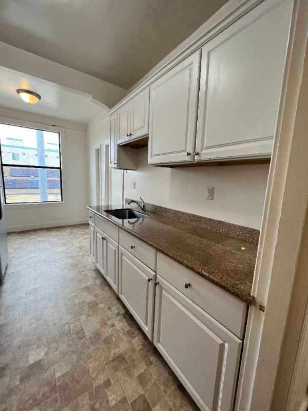 Photo - 5650 Mission St Unit A