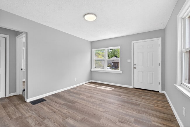 Photo - 1406 E 18th Ave