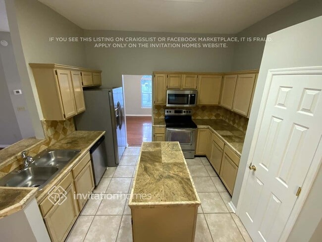 Photo - 1091 Larkspur Loop