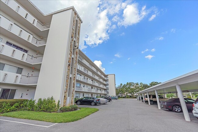 Photo - 4210 Ironwood Cir Unit #103J