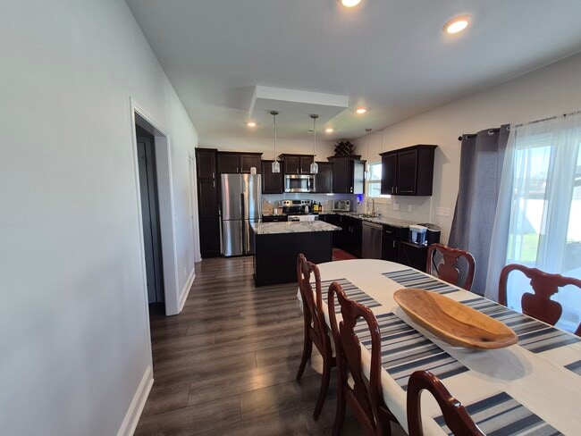 Kitchen/Dining - 207 King Rd