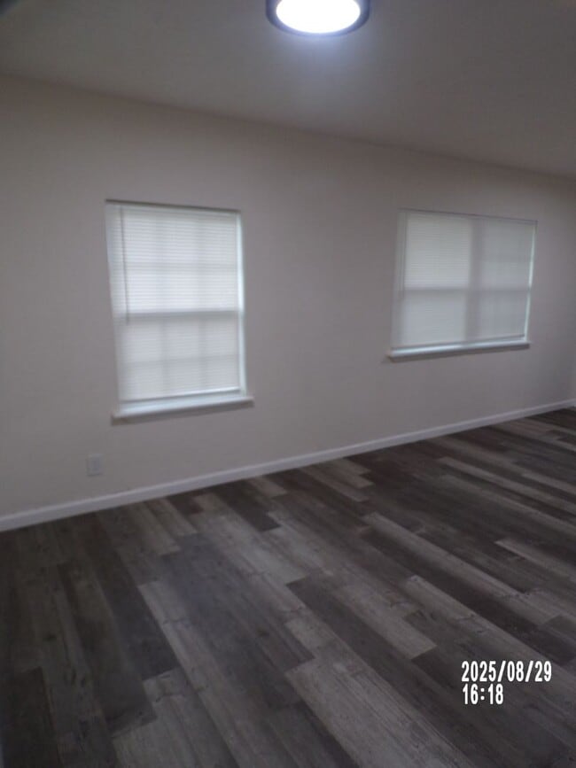 Photo - Great re-do , Centrally located to shopping and Ft Sill