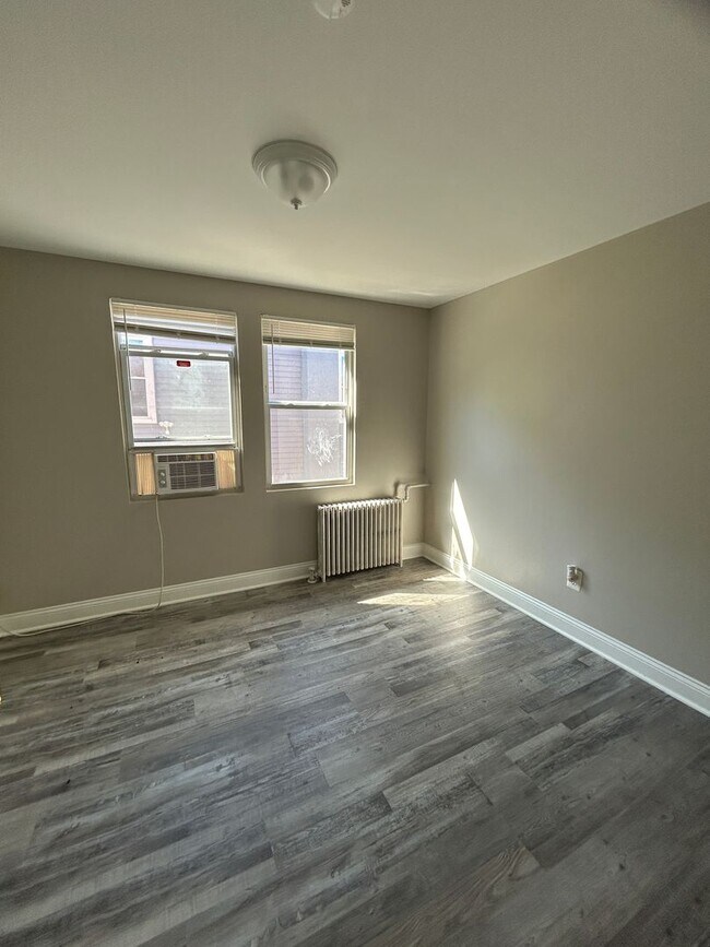 Photo - 1613 Olive St NE Unit 2