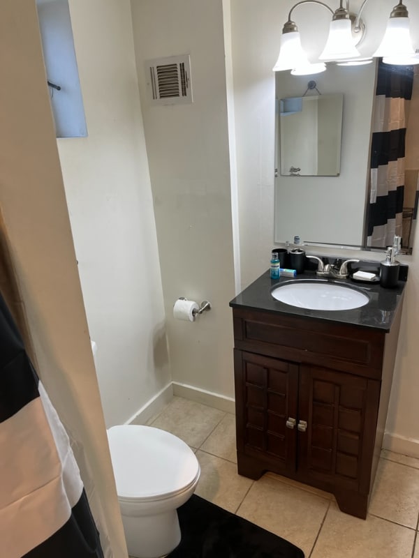 Photo - 1937 Gough St