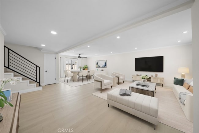 Photo - 16401 Mercier Ln