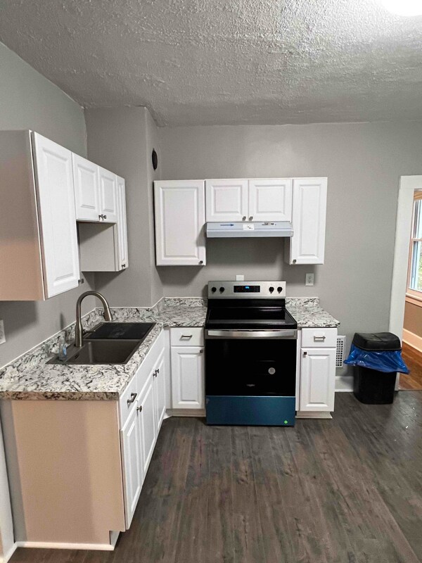 Photo - 9 Dewey Ave Unit 2