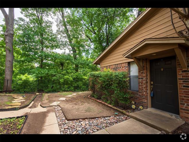 Building Photo - 5714 Cedar Creek Dr Rental