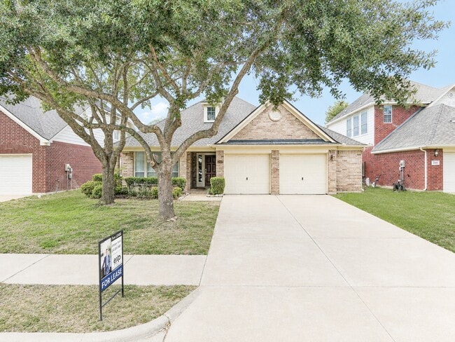 Building Photo - 22422 Cascade Springs Dr