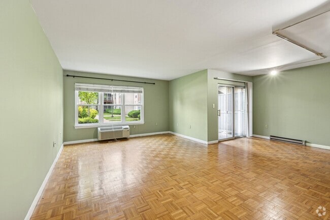 Building Photo - 1111 River Rd Unit C6 Rental