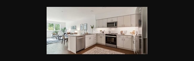 Traxx Apartments