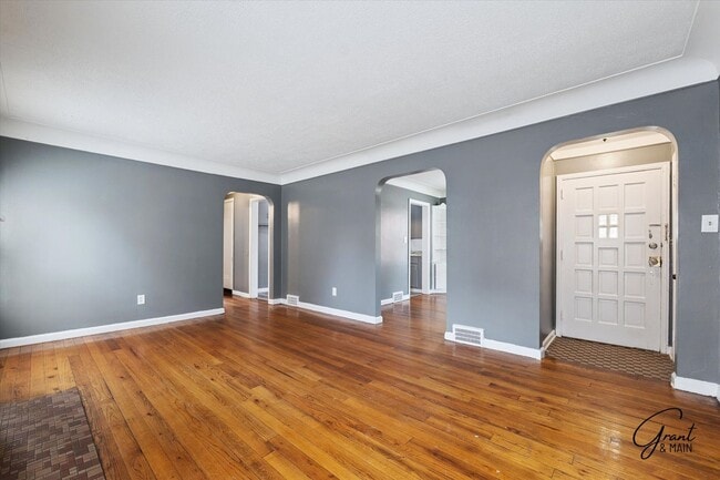 Photo - $1075 3 bedroom bungalow