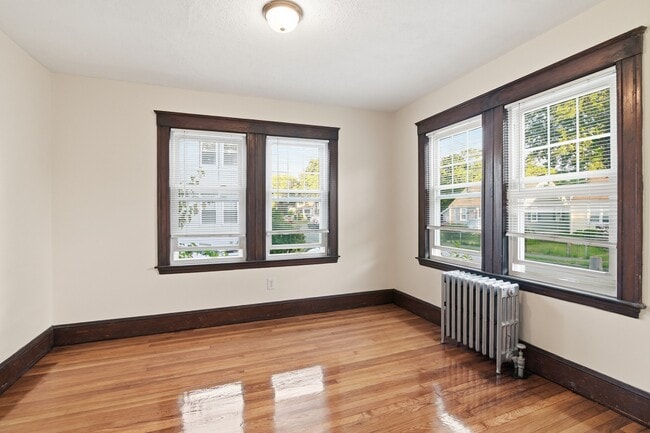 60 Raycroft St Unidad 1R