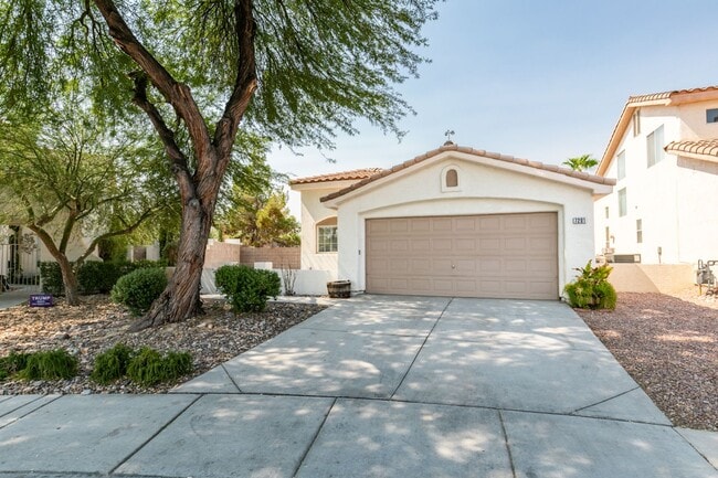 Photo - Charming 3-Bedroom Single-Story Home in Elkhorn!