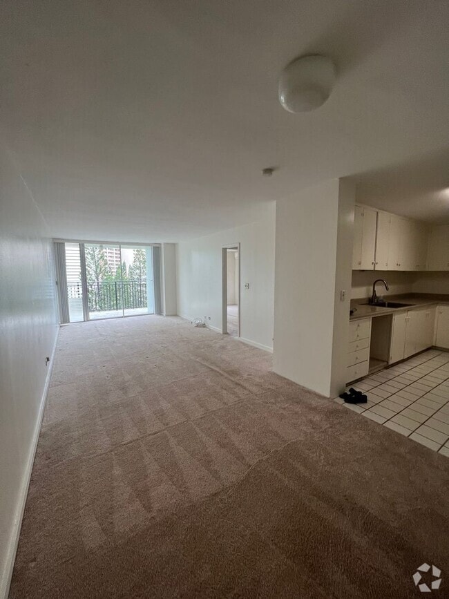 Building Photo - 1 bedroom, 1 bath, 1 covered parking! Unit 904 Rental