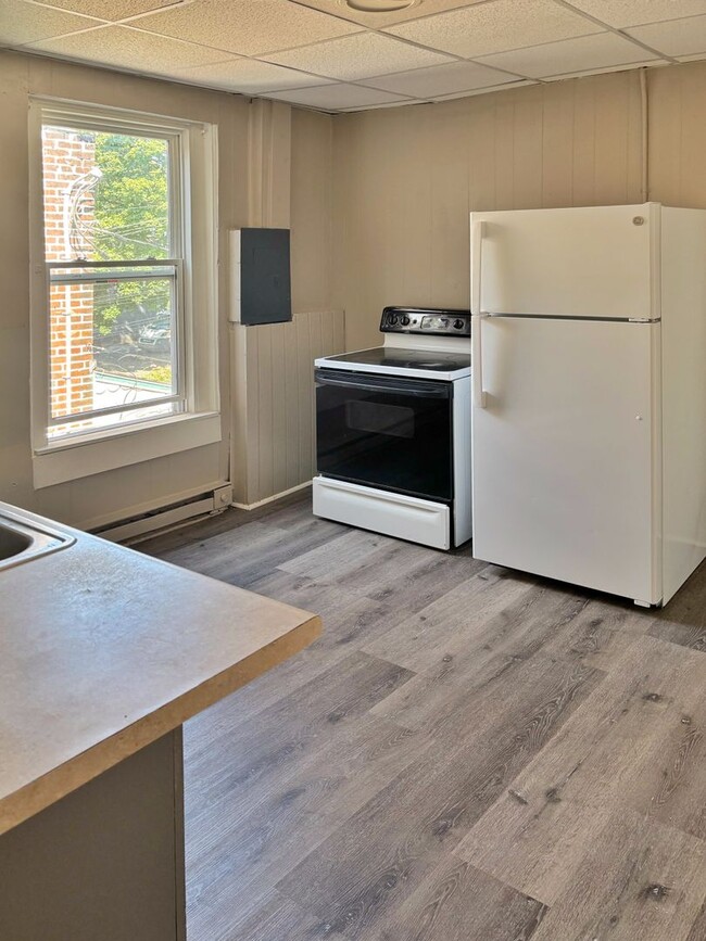 Photo - 621 Park St Unit 2