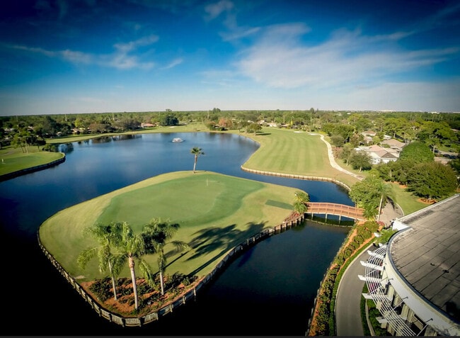 Photo - 12911 Briarlake Dr Unit 202