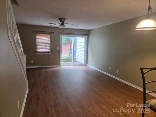Photo - 118 Barnhardt Loop