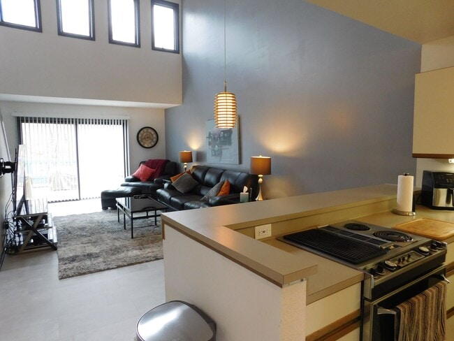 Photo - 1607 Harbourside Dr