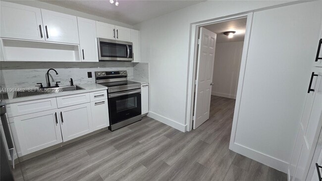 Photo - 6616 Raleigh St