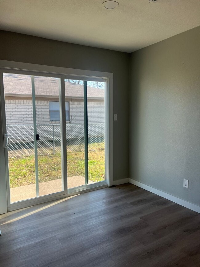 Photo - ? Fully Remodeled 2 Bed / 1 Bath Duplex – Modern & Move-In Ready ?