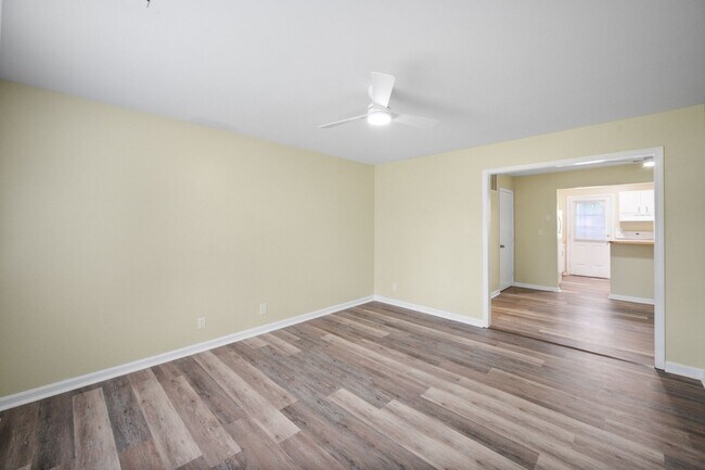 Photo - 3301 Orchard Manor Cir Unit Orchard M, 3301 -  3