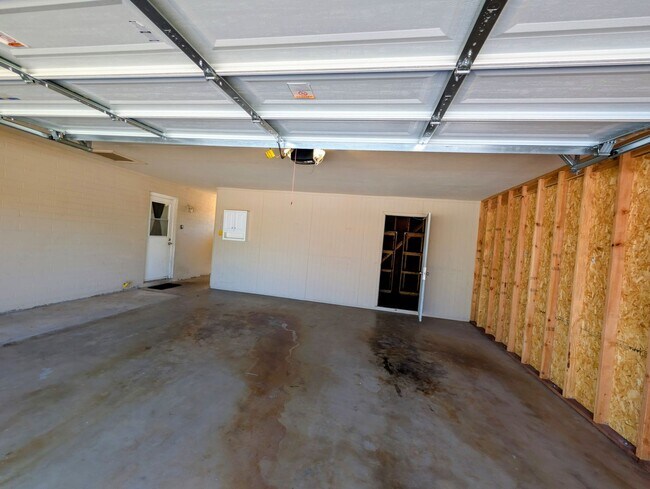 Photo - EXCEPTIONAL AREA/NEIGHBORHOOD-4 Bedrooms~S...