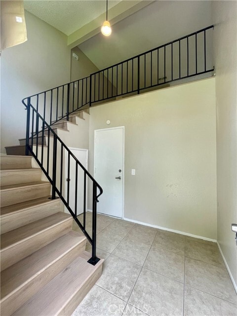 Photo - 326 W 9th St Unidad B