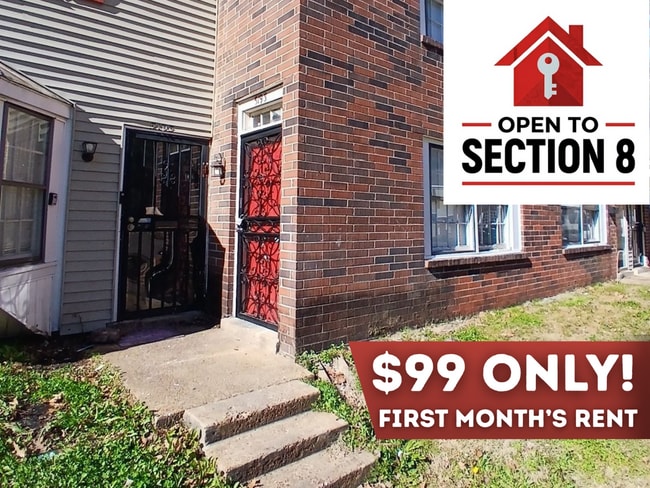 Building Photo - Beautifully Renovated 2 Bed / 1.5 Bath Townhome – Move-In Ready!