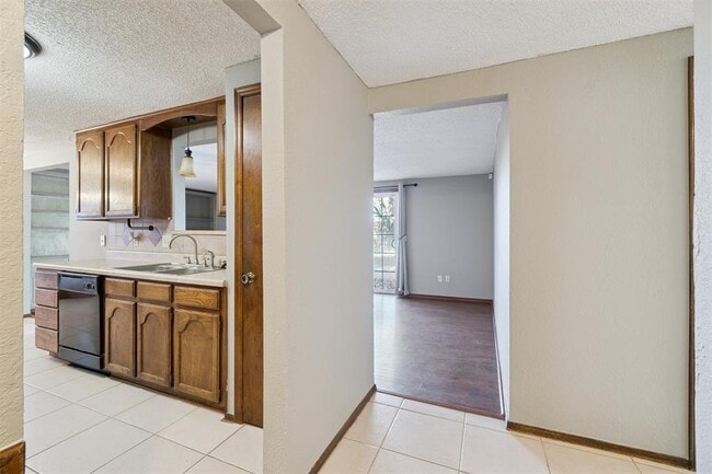 Photo - 1205 Swan Lake Rd