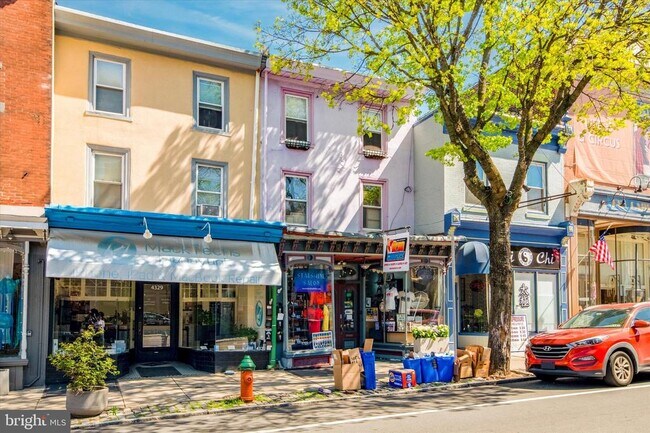 Photo - 4327 Main St Unidad 3