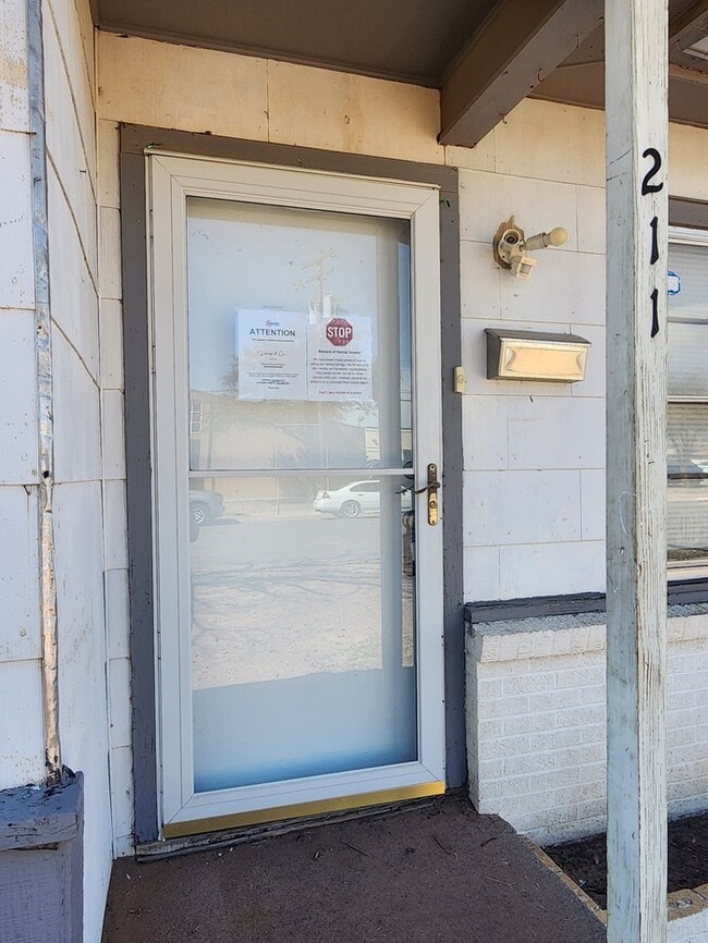 Photo - 3 bed 2 bath 1 car garage