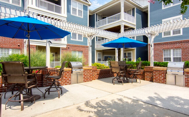 Photo - Pillars at Great Bridge