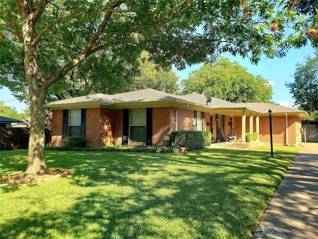 Building Photo - 6556 St Moritz Ave Rental