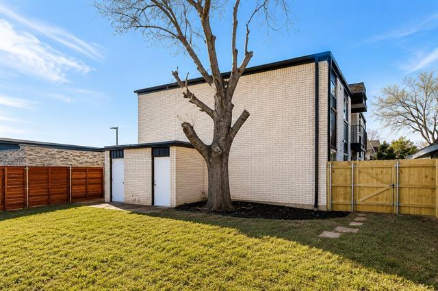 Photo - 4832 Locke Ave