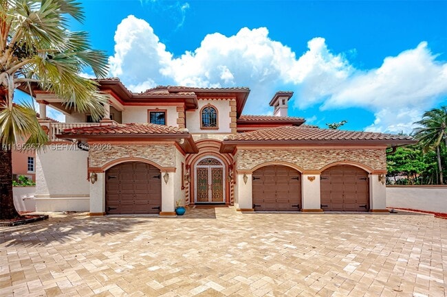 Building Photo - 674 Ocean
